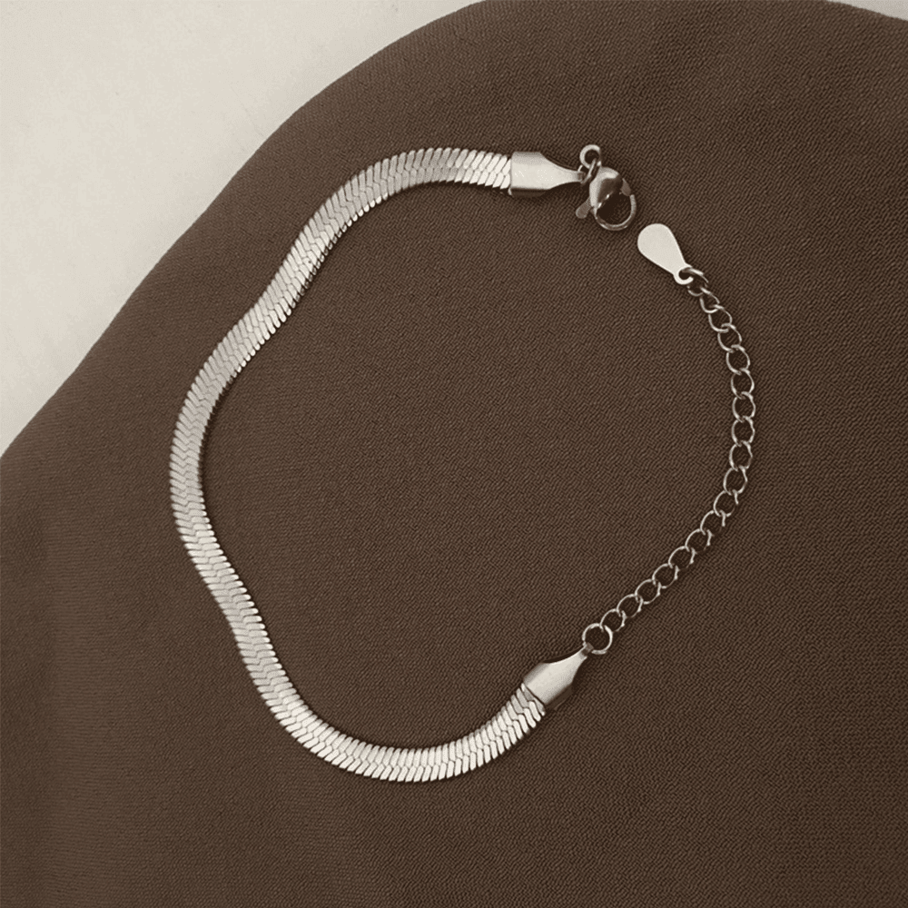 VintageElegance - Hong Kong Style Simple Snakebone Bracelet